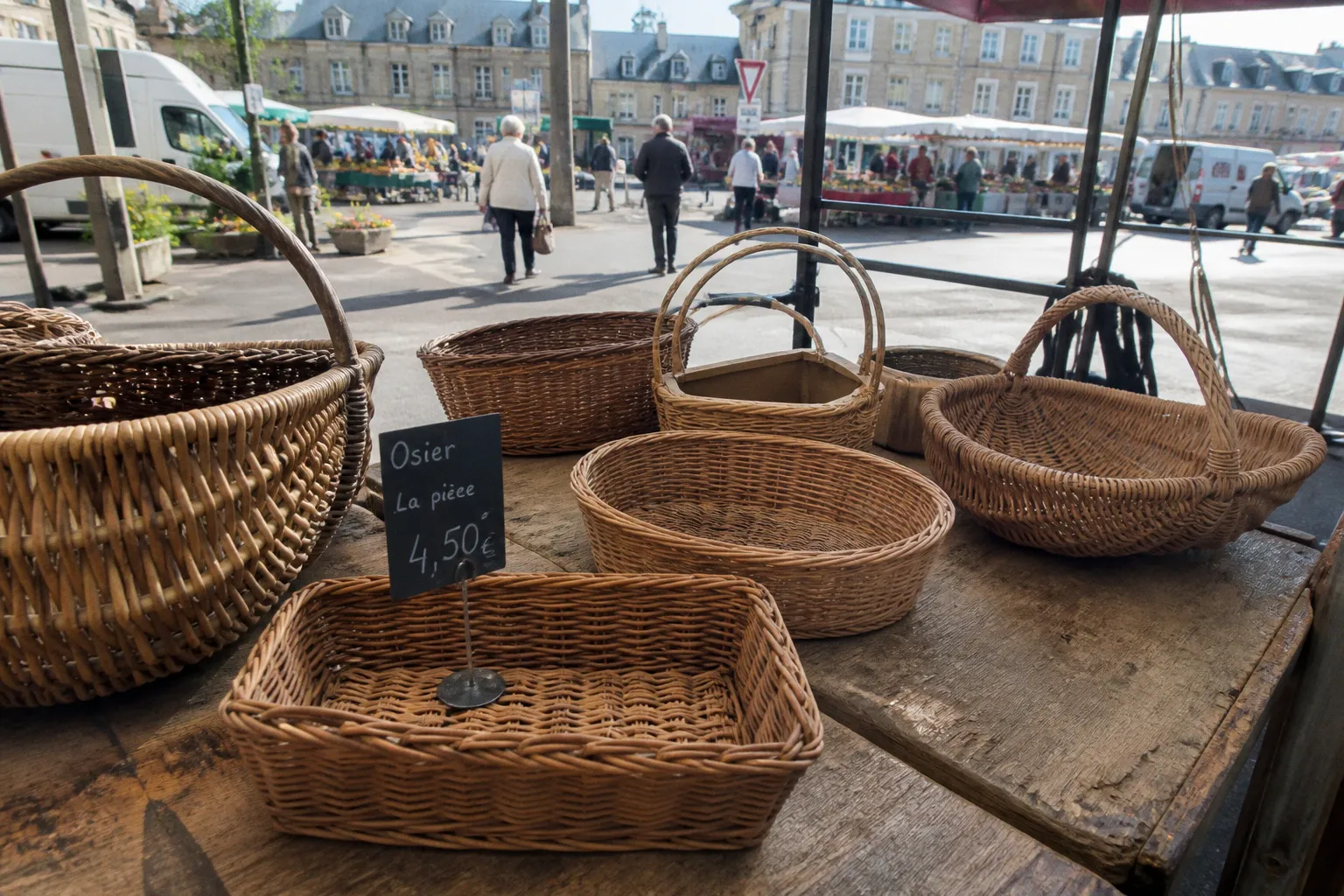 Marché de Villers-Bocage : comment obtenir un emplacement ?