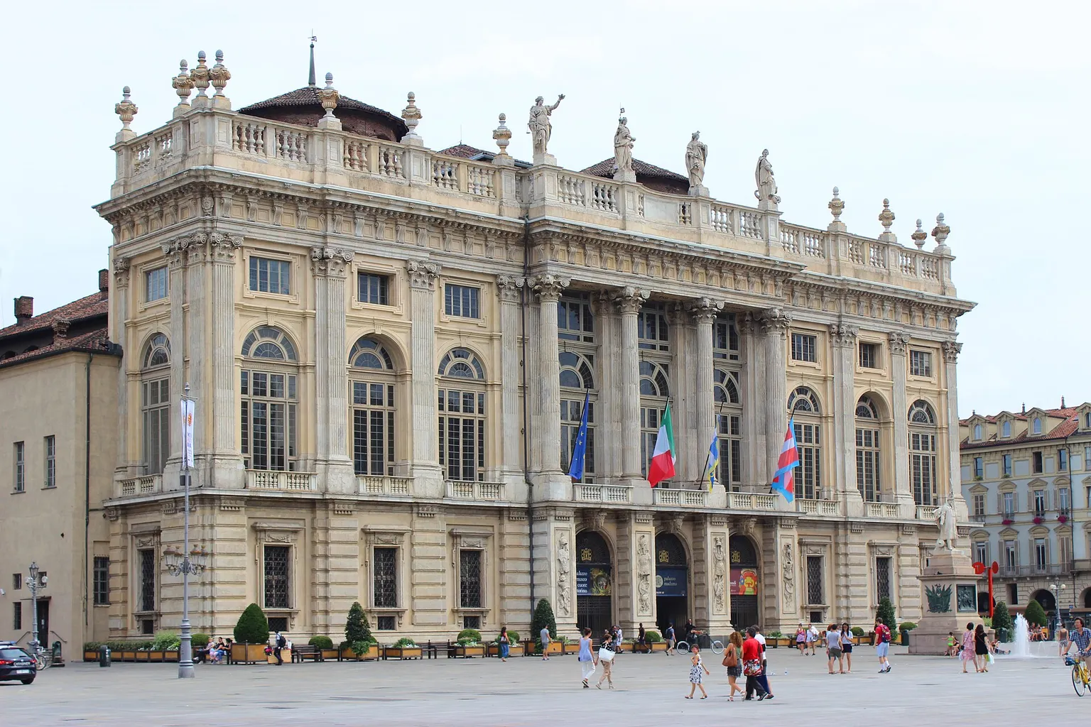 Palais Madame : éviter les pièges lors de la réservation