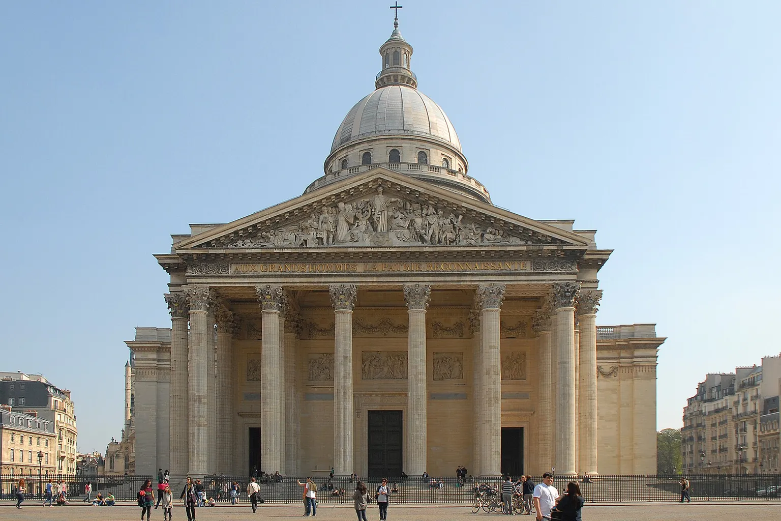Panthéon tarifs : quelle formule selon votre situation ?